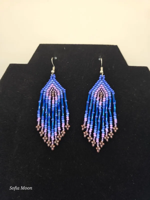 Juego de gargantilla y aretes con diseño floral - Imagen 3