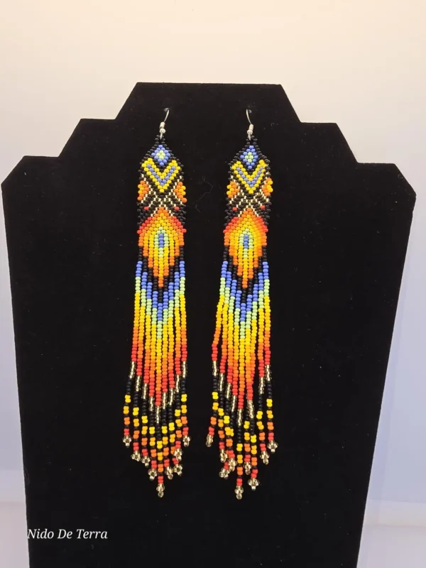 Collar de mariposa y aretes con flecos largos - Imagen 3