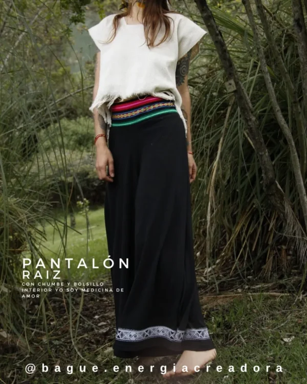 Pantalón raiz