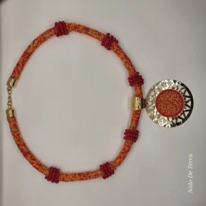 SOMOS NECKLACE - ROUND WITH ROUND PIN