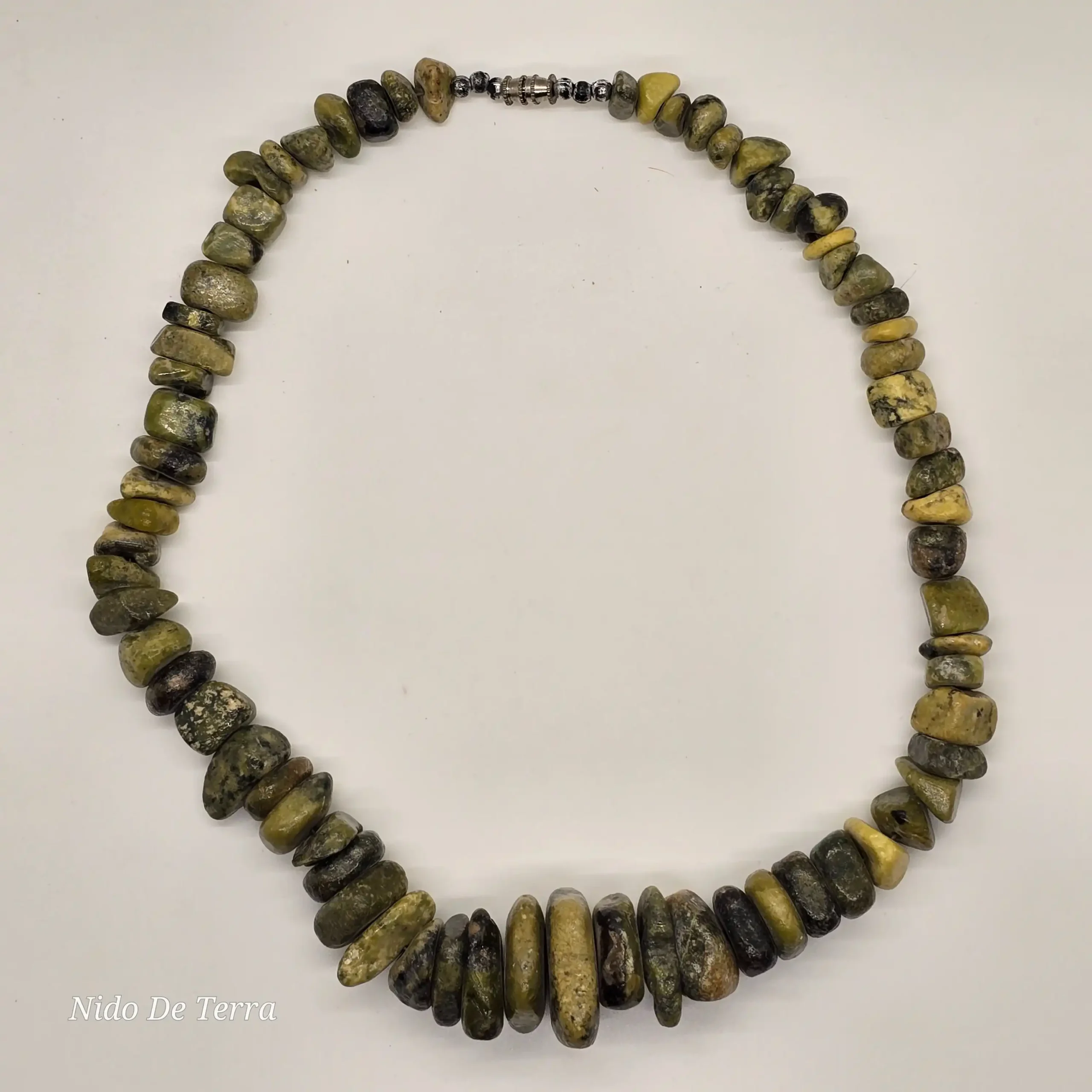 SPIRALL COLLECTIVE - NECKLACE CHAVIN GREEN JADE STONES